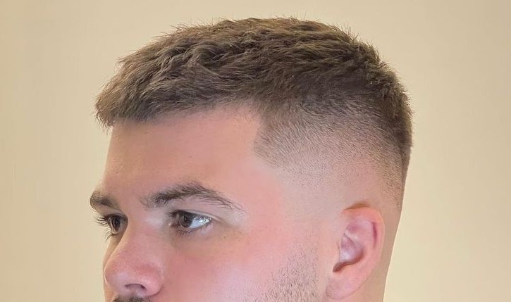 gaya rambut pendek pria indo crew cut