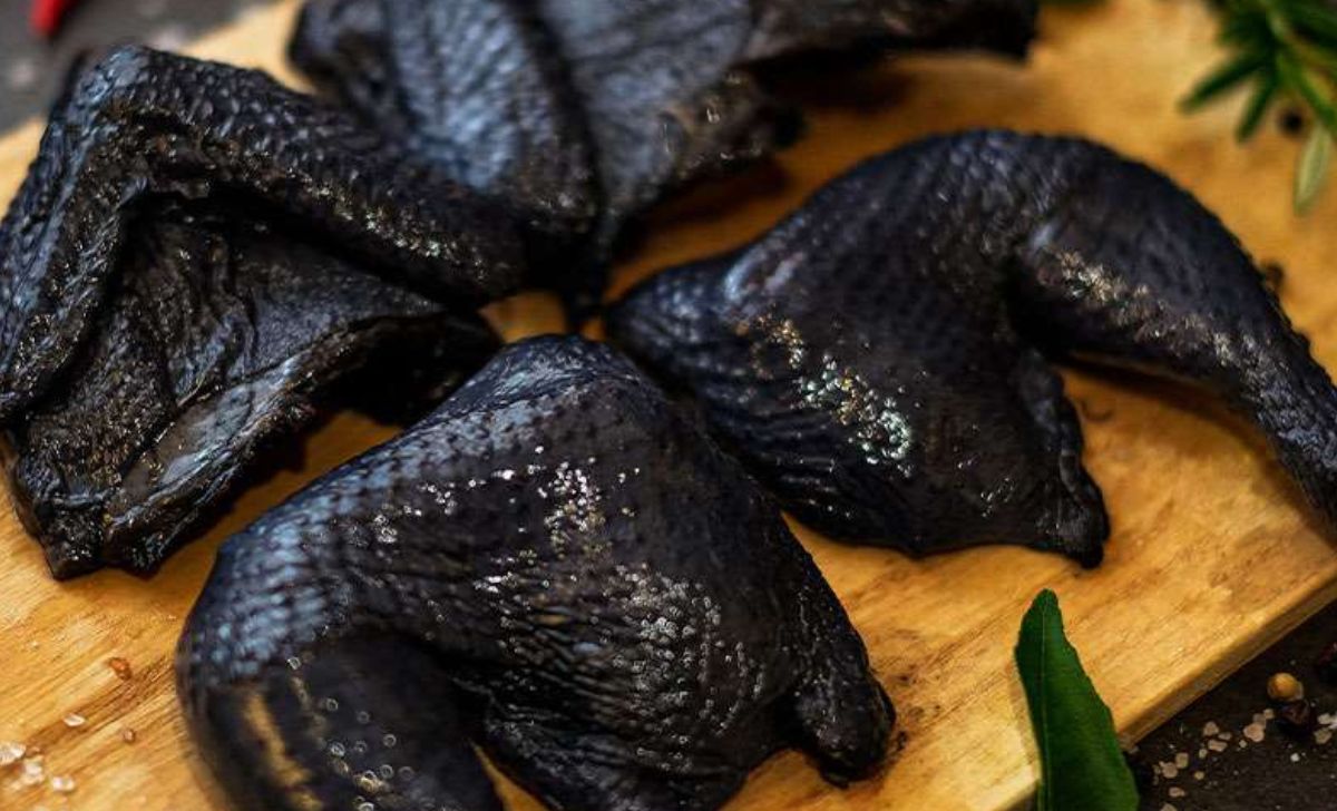 Daging Ayam Cemani